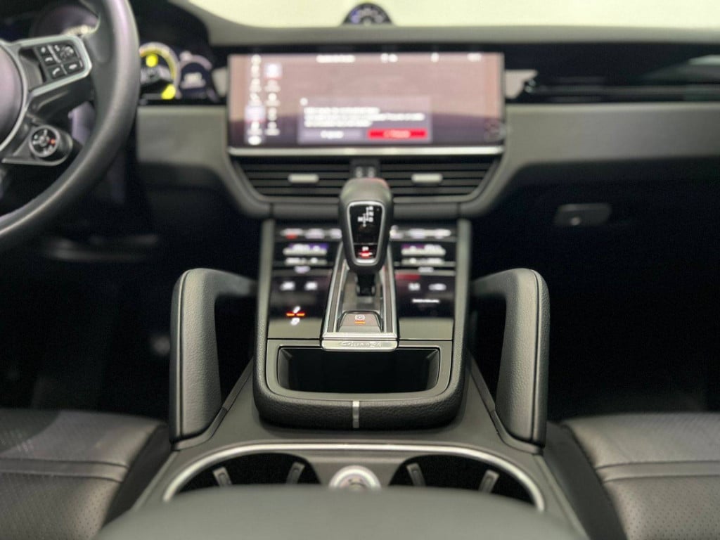 Imagem do veículo PORSCHE CAYENNE COUPE E-HYBRID 3.0 V6 462CV 2020