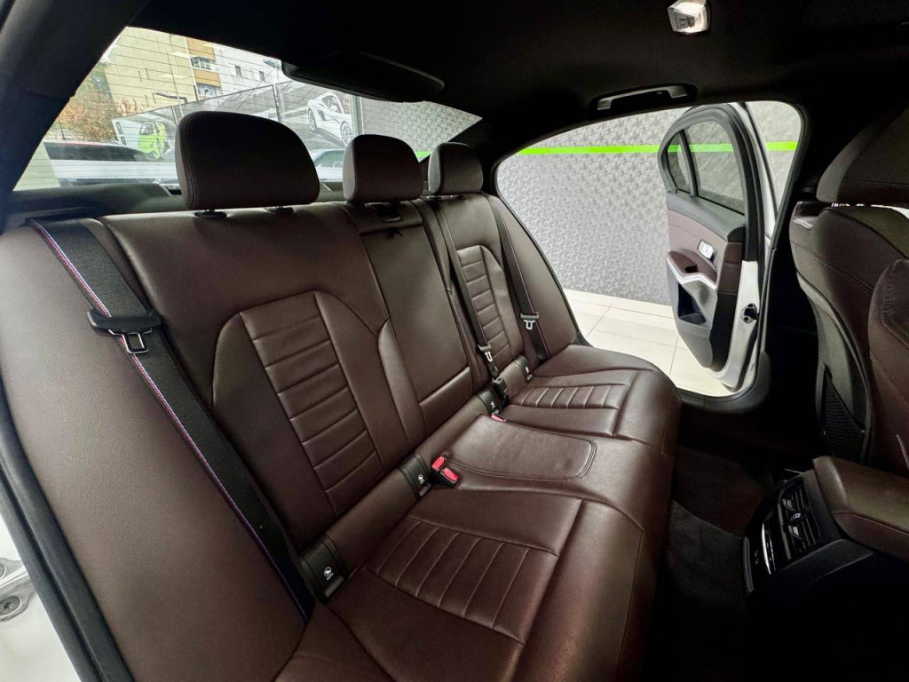 Imagem do veículo BMW 330E 2.0 16V TURBO HIBRIDO M SPORT AUT 2022