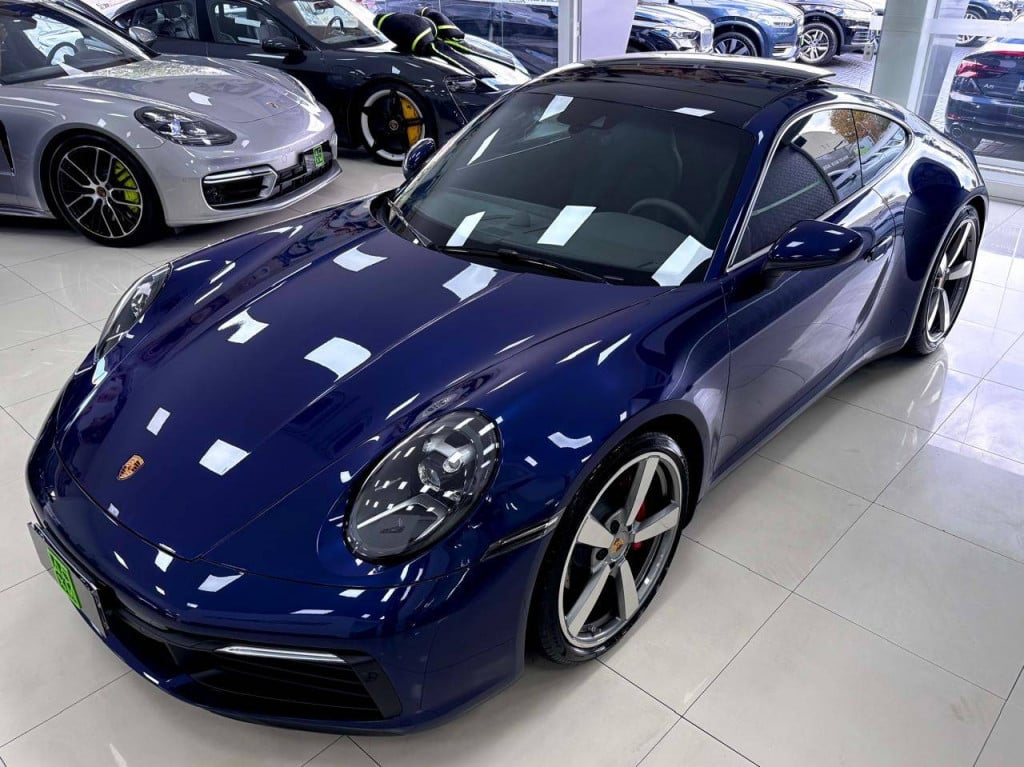 Imagem do veículo PORSCHE 911 CARRERA 2024