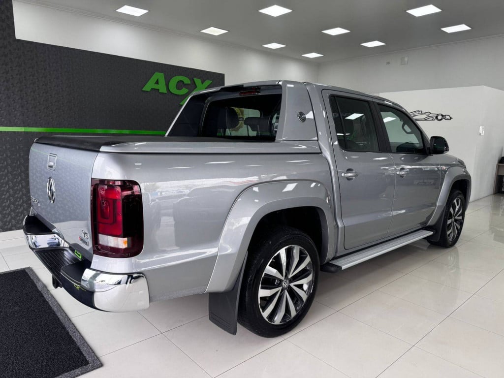 Imagem do veículo VOLKSWAGEN AMAROK 3.0 V6 TDI DIESEL HIGHLINE EXTREME CD 4X4 AUT 2023