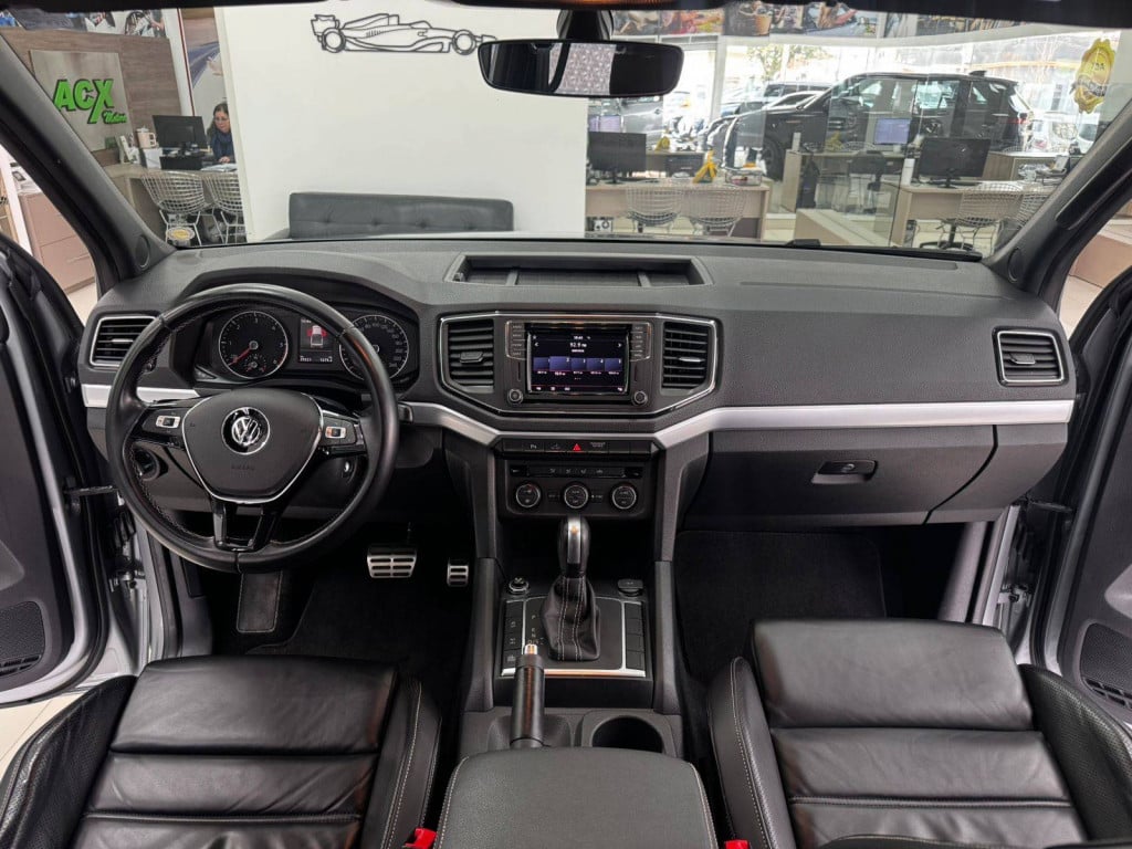 Imagem do veículo VOLKSWAGEN AMAROK 3.0 V6 TDI DIESEL HIGHLINE EXTREME CD 4X4 AUT 2023