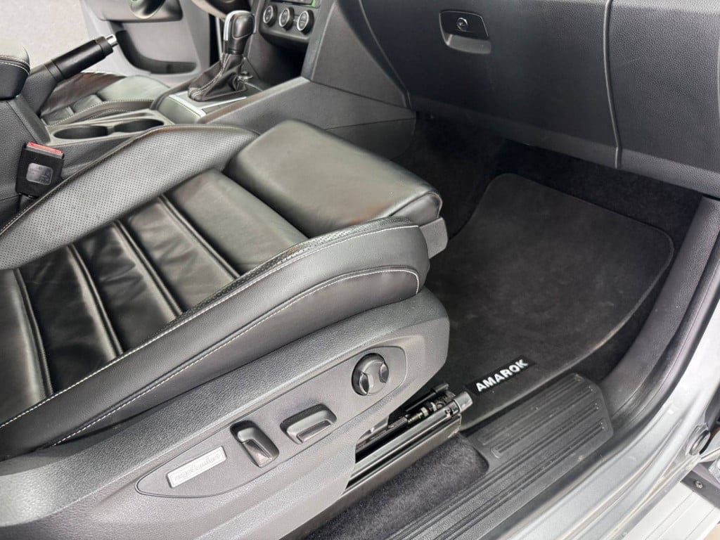 Imagem do veículo VOLKSWAGEN AMAROK 3.0 V6 TDI DIESEL HIGHLINE EXTREME CD 4X4 AUT 2023