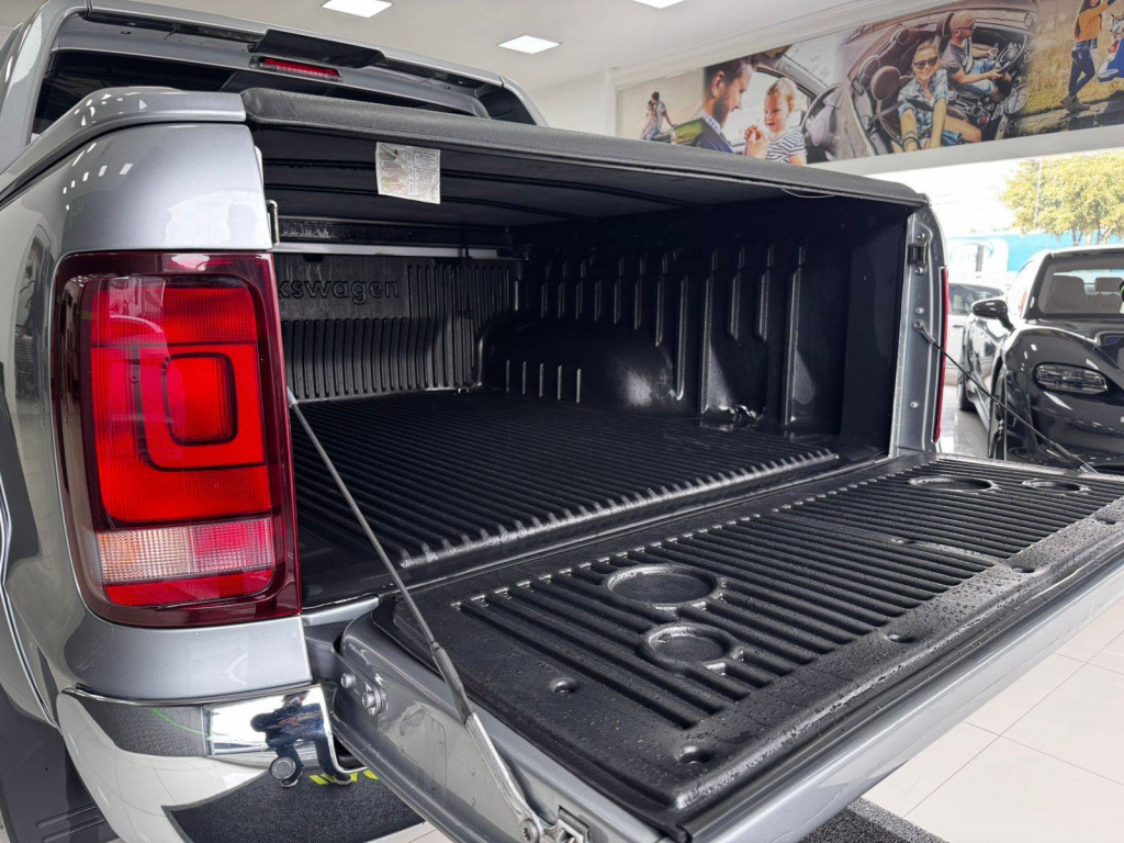 Imagem do veículo VOLKSWAGEN AMAROK 3.0 V6 TDI DIESEL HIGHLINE EXTREME CD 4X4 AUT 2023