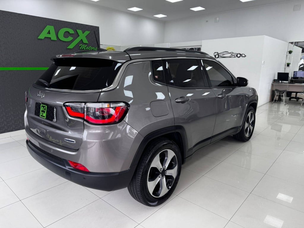 Imagem do veículo JEEP COMPASS LONGITUDE 2018