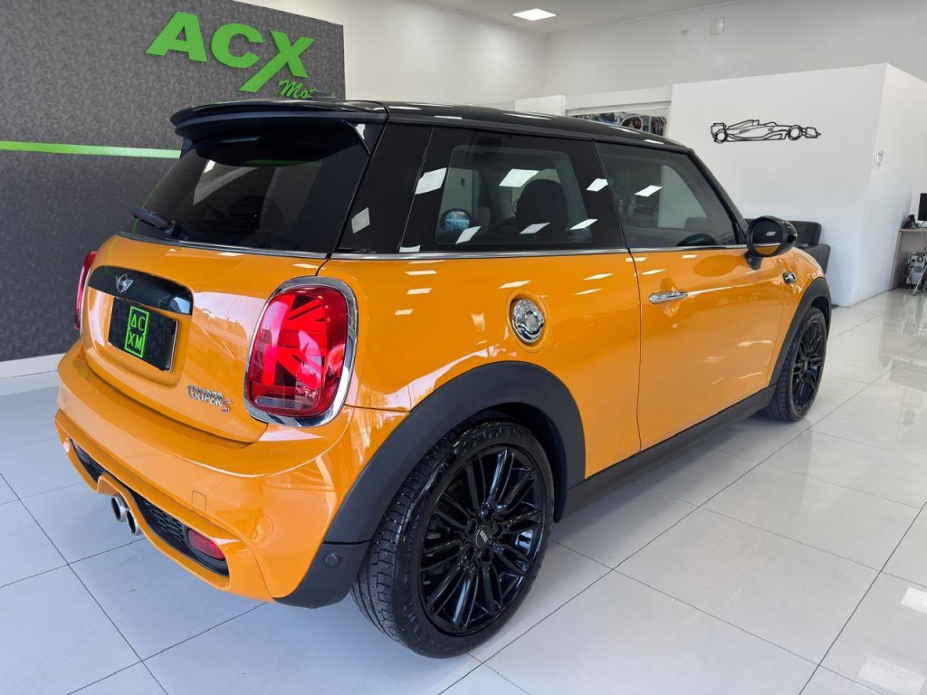 Imagem do veículo MINI COOPER S 2.0 TURBO 16V 3P AUT. 2015