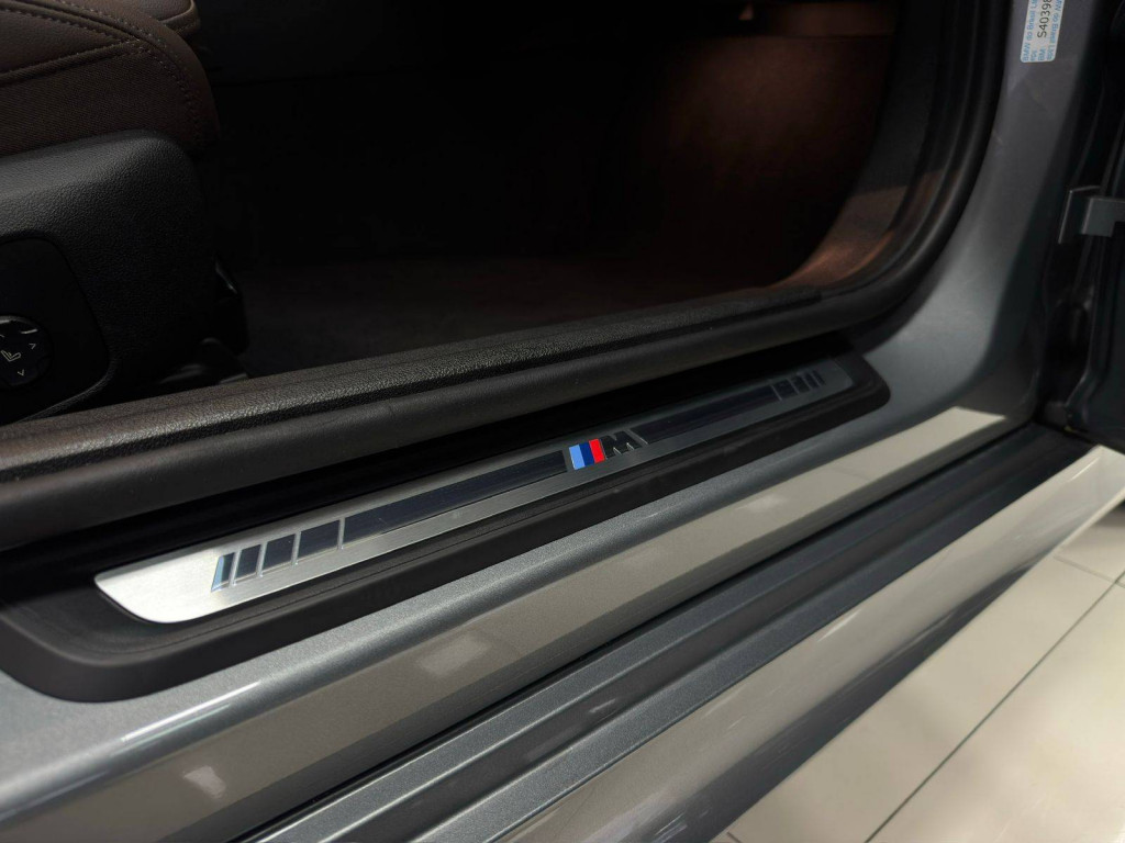 Imagem do veículo BMW 320I 2.0 16V TURBO M SPORT 2025