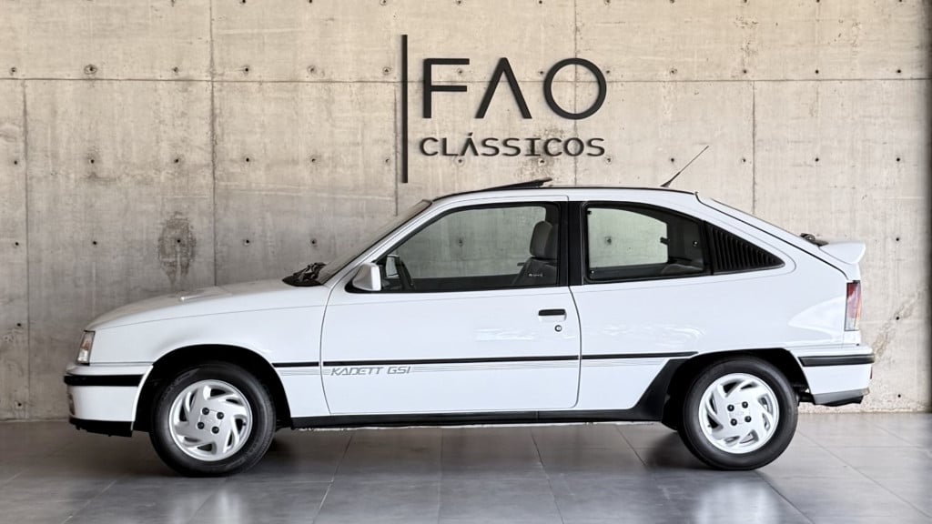 Imagem do veículo KADETT GSI