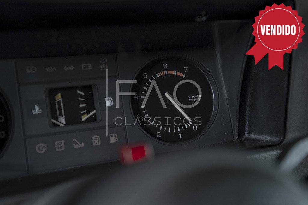 Imagem do veículo Escort XR3  Ar condicionado e teto solar