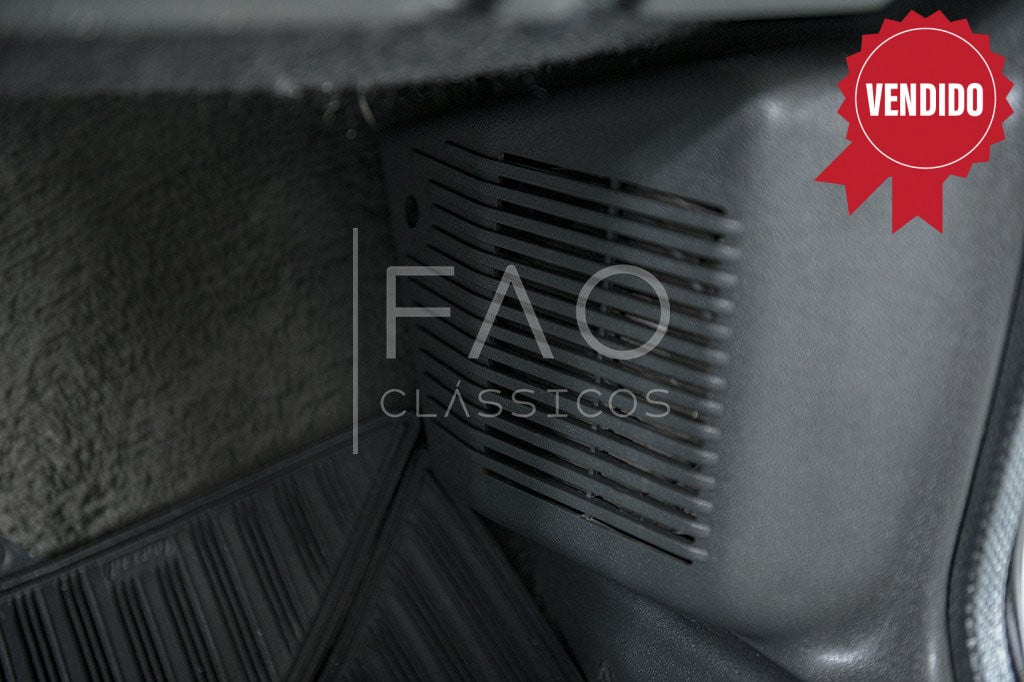 Imagem do veículo Escort XR3  Ar condicionado e teto solar