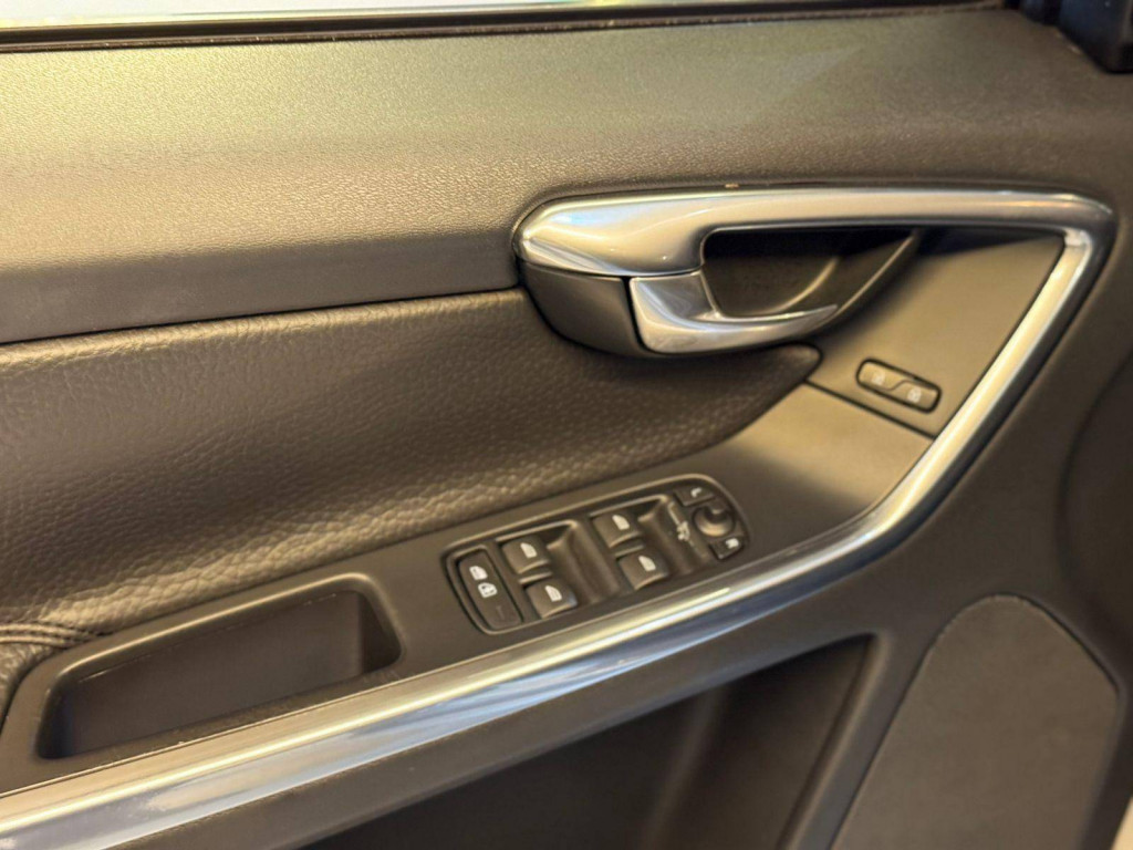 Imagem do veículo Volvo XC60 T5 2.0 2014 