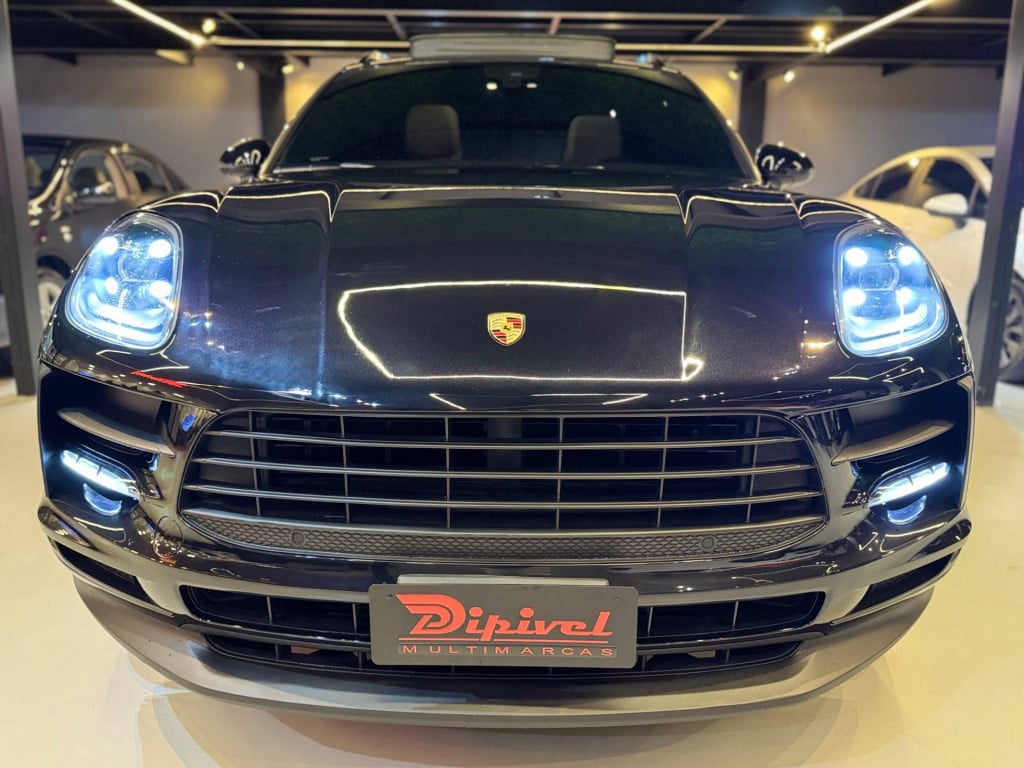 Imagem do veículo Porsche Macan F 2.0 2020
