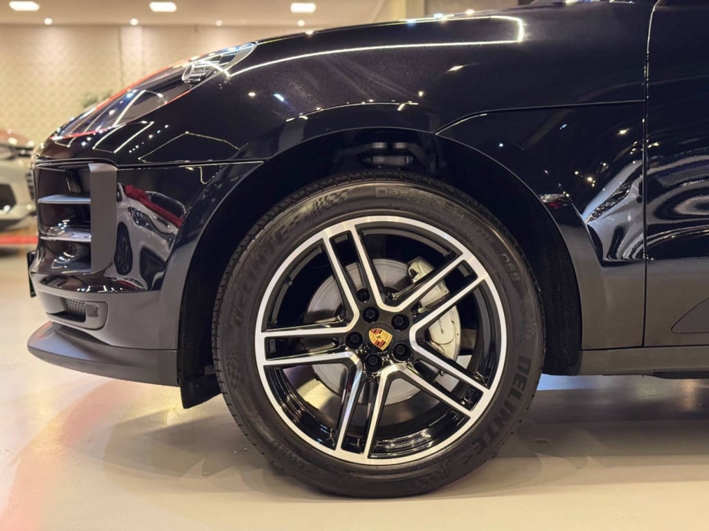 Imagem do veículo Porsche Macan F 2.0 2020