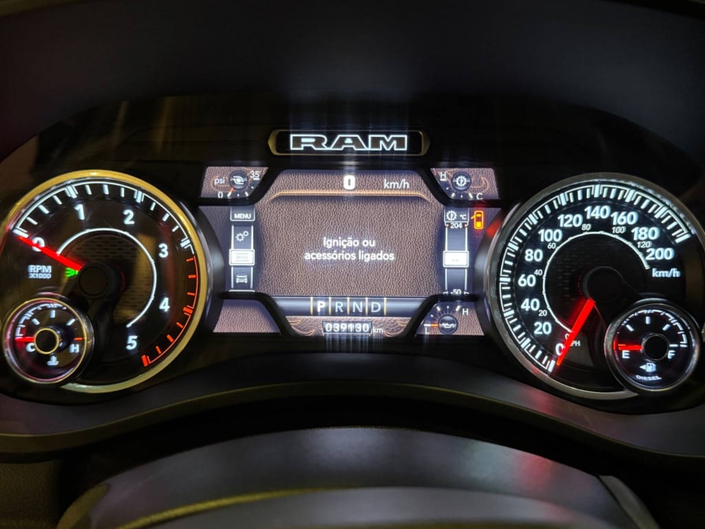 Imagem do veículo Ram 2500 Laramie 6.7 4x4 Diesel 2019