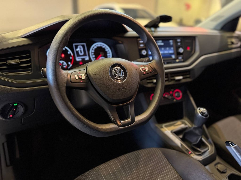 Imagem do veículo Volkswagen Polo Total Flex 1.0 2021