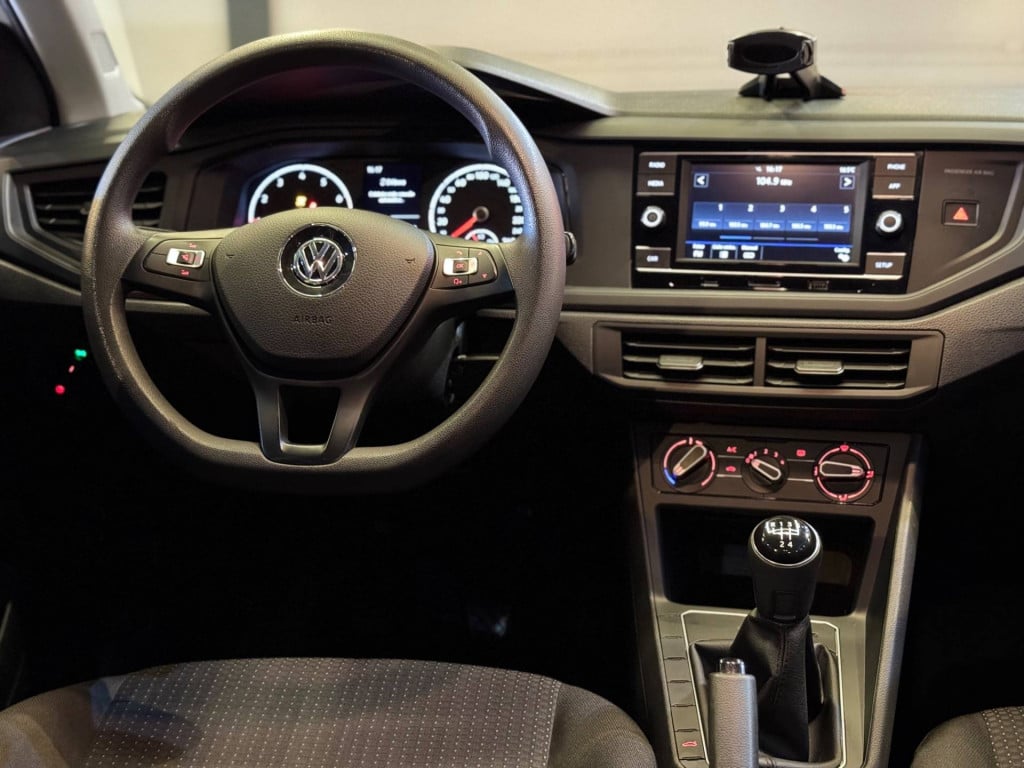Imagem do veículo Volkswagen Polo Total Flex 1.0 2021