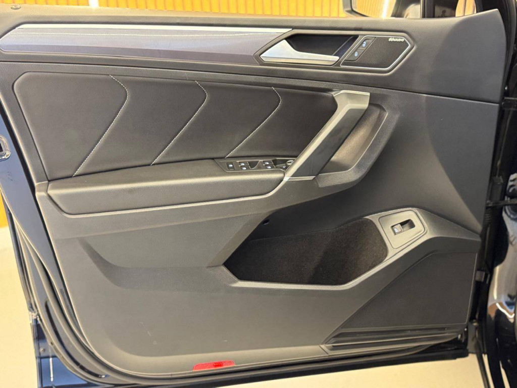 Imagem do veículo  Volkswagen Tiguan Allspace R-line 2.0 2020