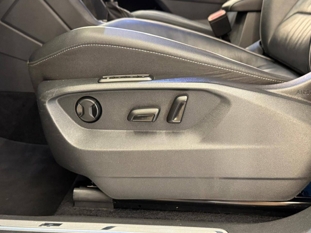 Imagem do veículo  Volkswagen Tiguan Allspace R-line 2.0 2020