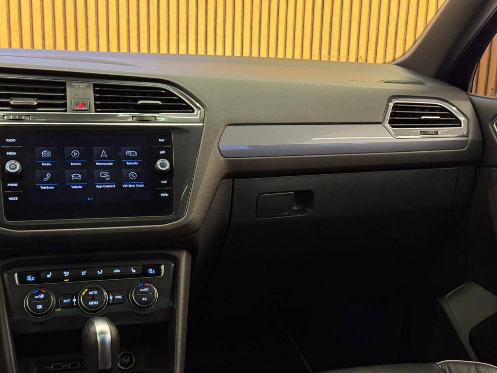 Imagem do veículo  Volkswagen Tiguan Allspace R-line 2.0 2020