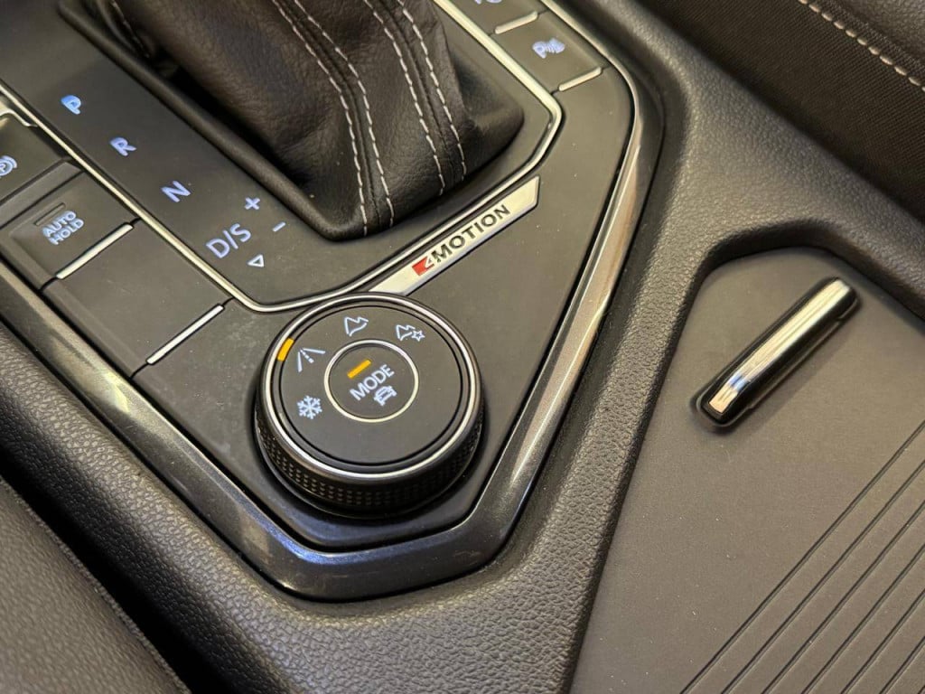 Imagem do veículo  Volkswagen Tiguan Allspace R-line 2.0 2020