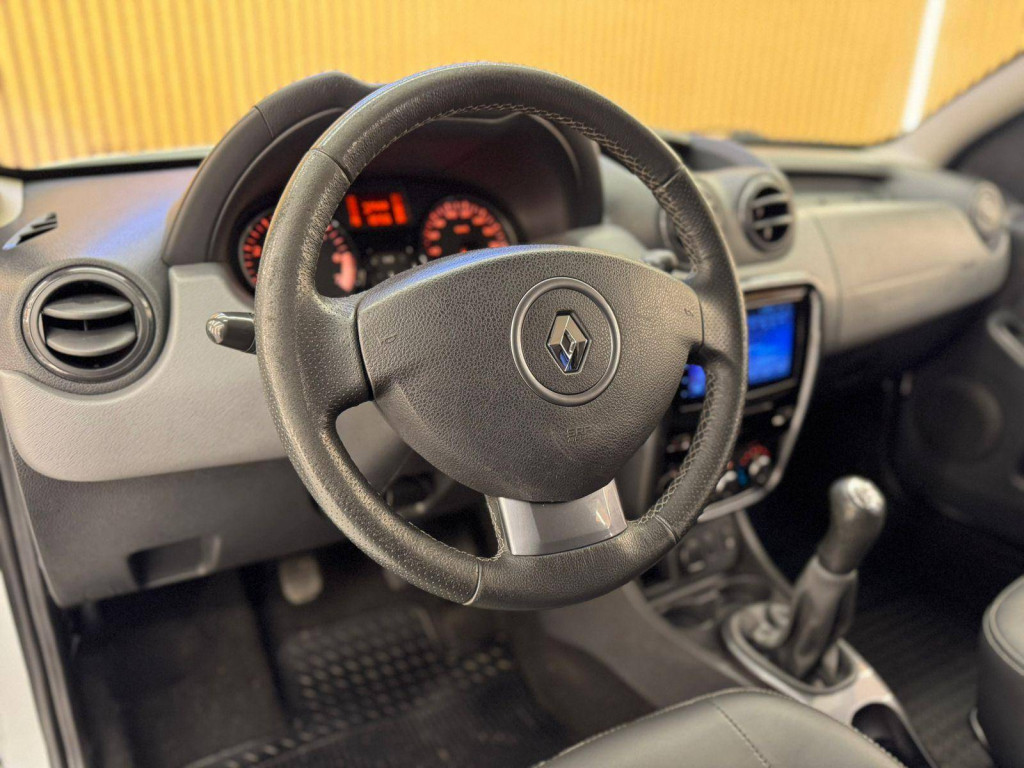 Imagem do veículo Renault Duster Dynamique 1.6 2014