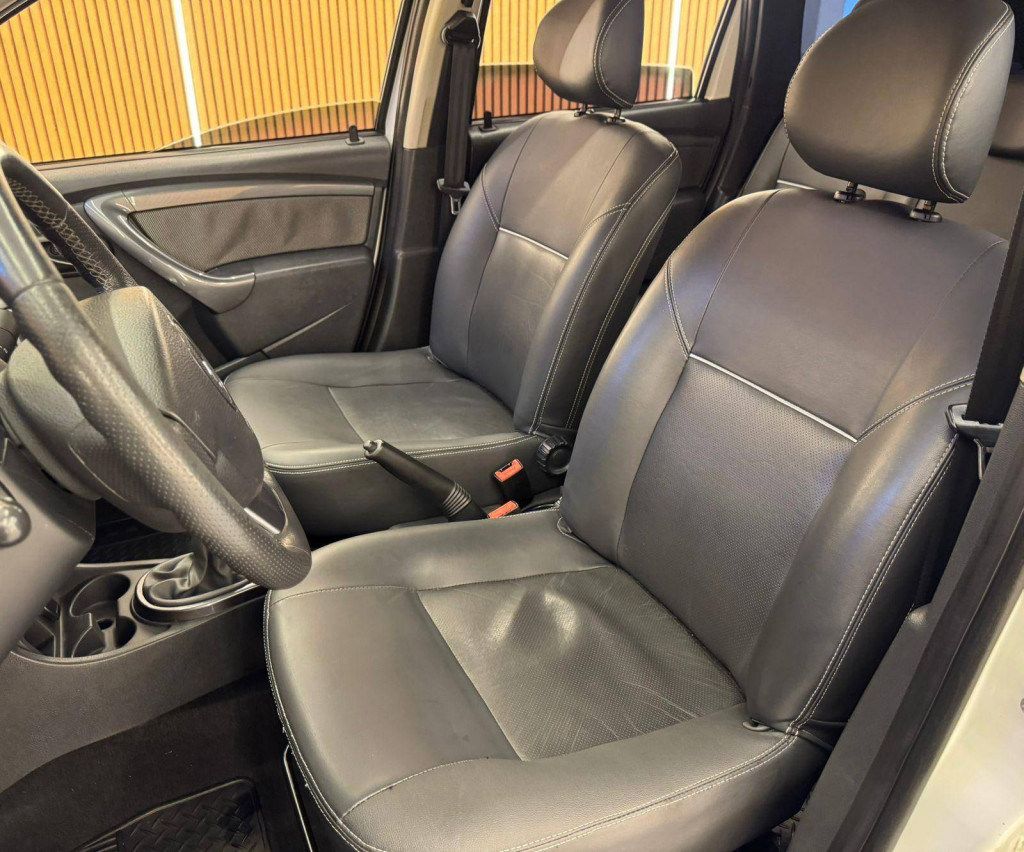 Imagem do veículo Renault Duster Dynamique 1.6 2014