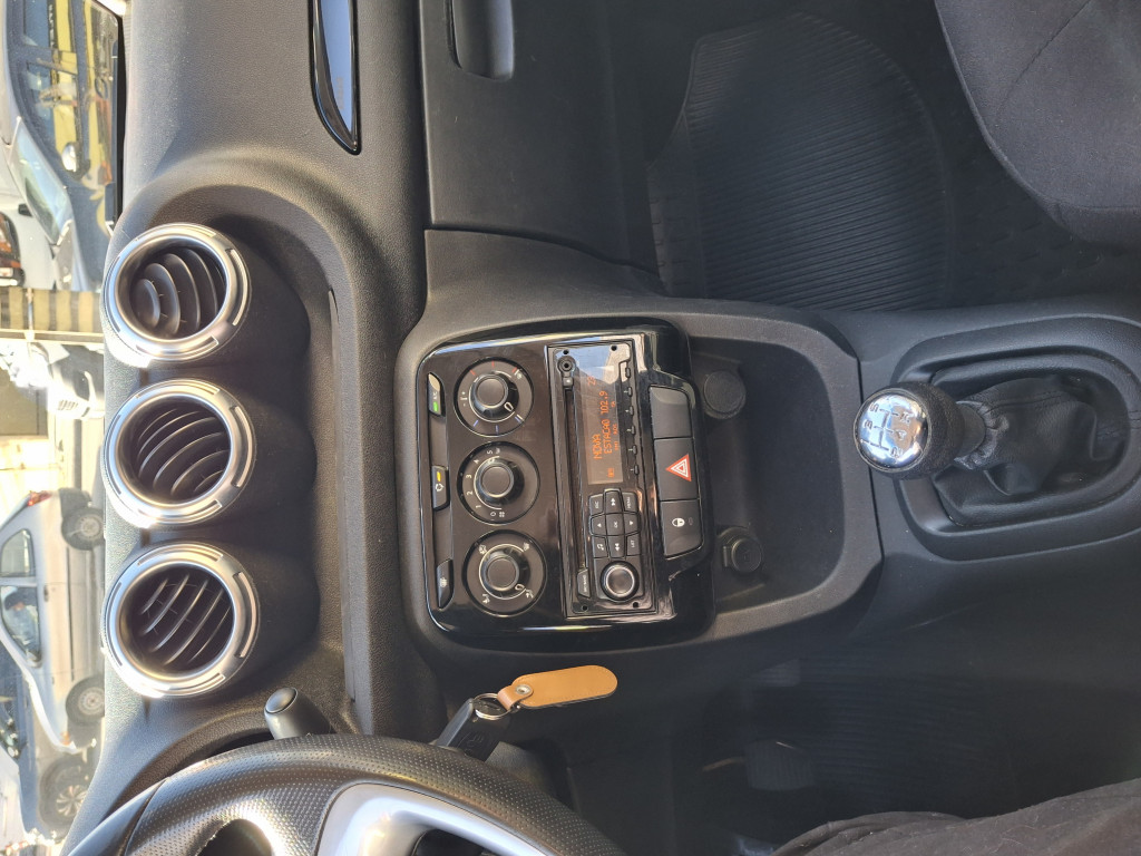 Imagem do veículo CITROËN C3 PICASSO 1.6 FLEX GLX MANUAL