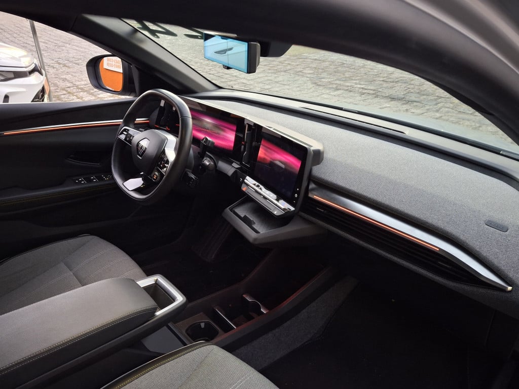 Imagem do veículo RENAULT MEGANE 60 KW ELÉTRICO E-TECH EV60