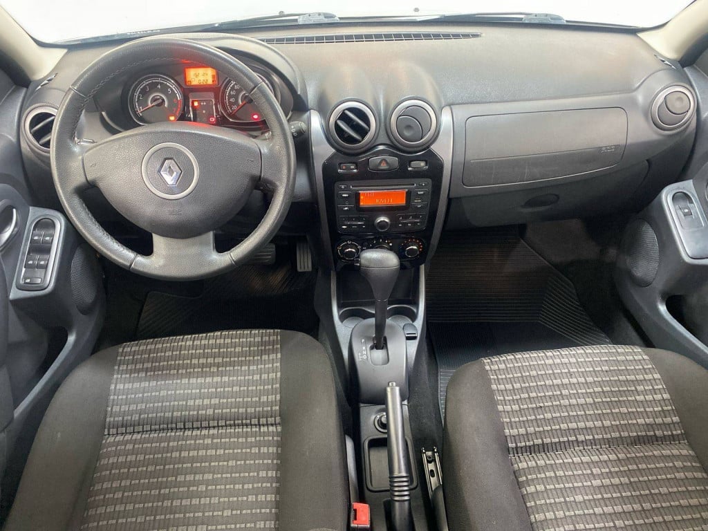 Imagem do veículo RENAULT SANDERO PR1616VA 2013
