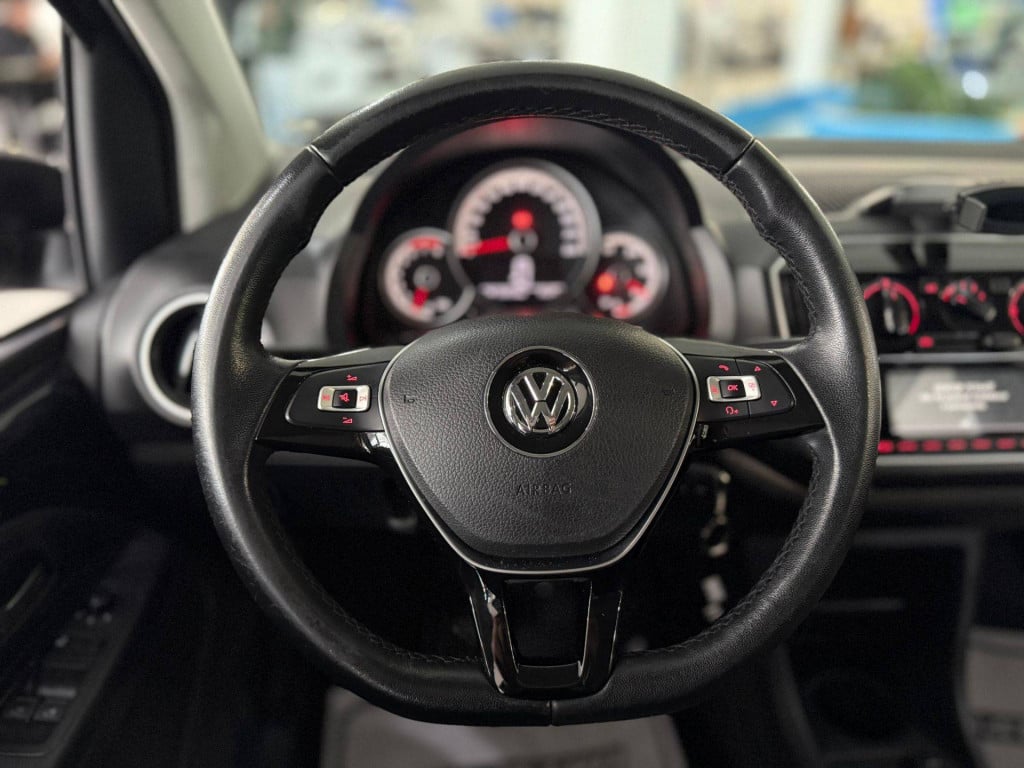 Imagem do veículo VOLKSWAGEN UP MOVE MDV TSI 2018