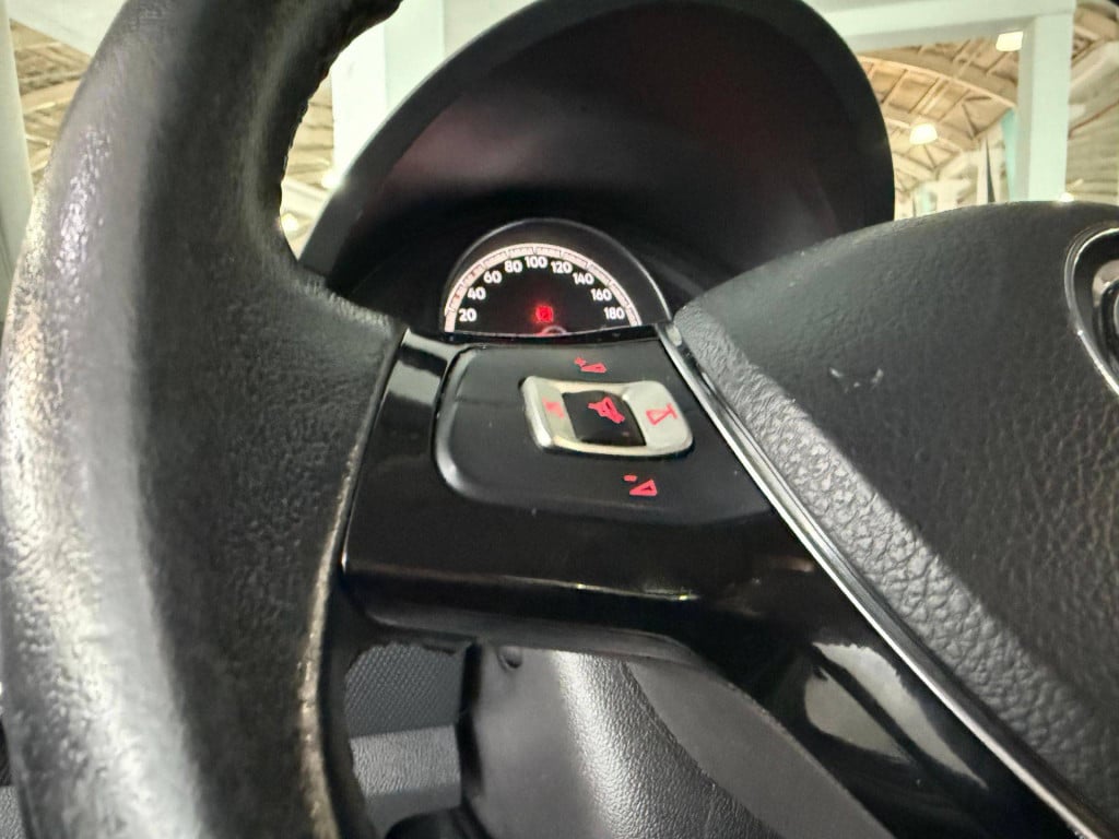Imagem do veículo VOLKSWAGEN UP MOVE MDV TSI 2018