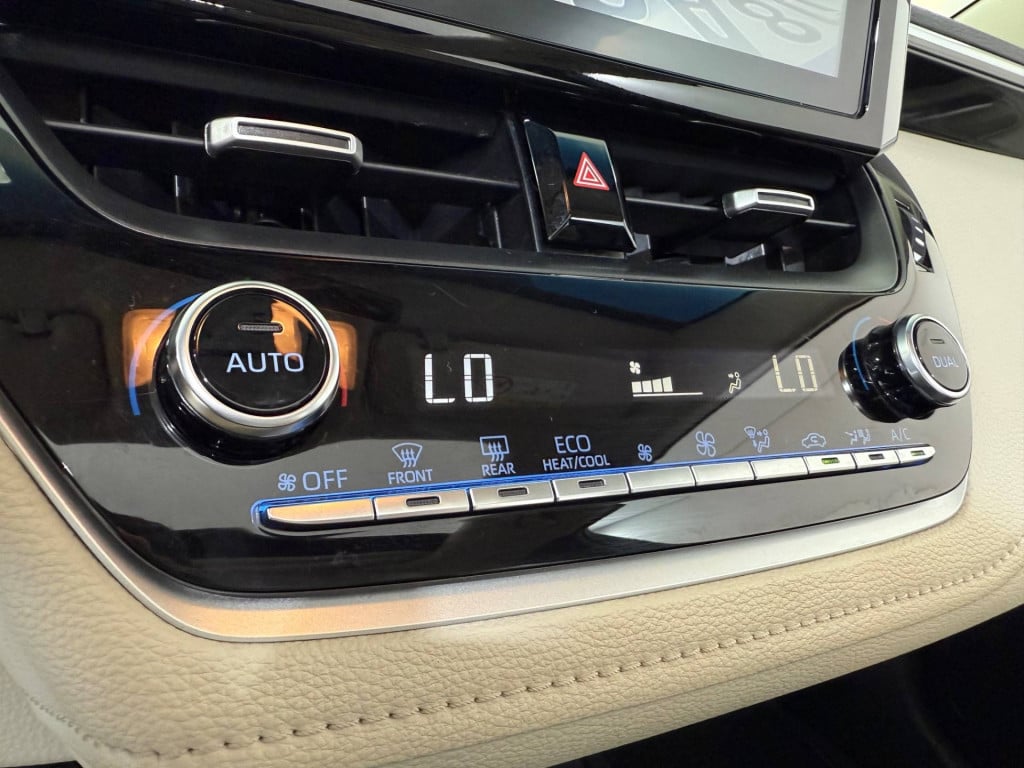Imagem do veículo TOYOTA COROLLA A PREMIUM H 2023