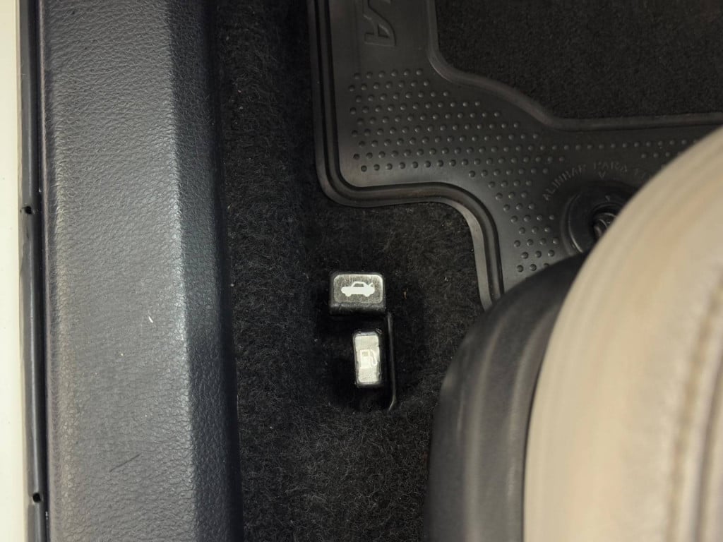 Imagem do veículo TOYOTA COROLLA XEI20FLEX 2015