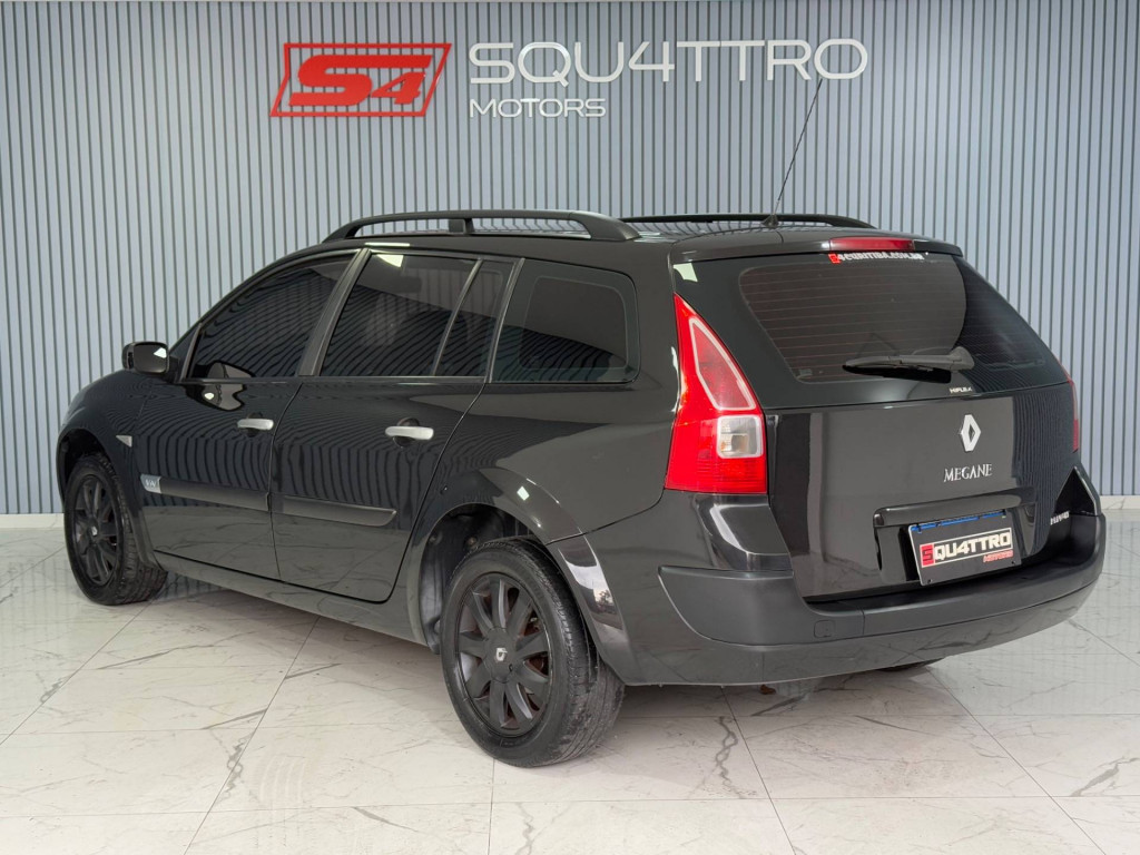 Imagem do veículo RENAULT MEGANEGT DYN 16 2011