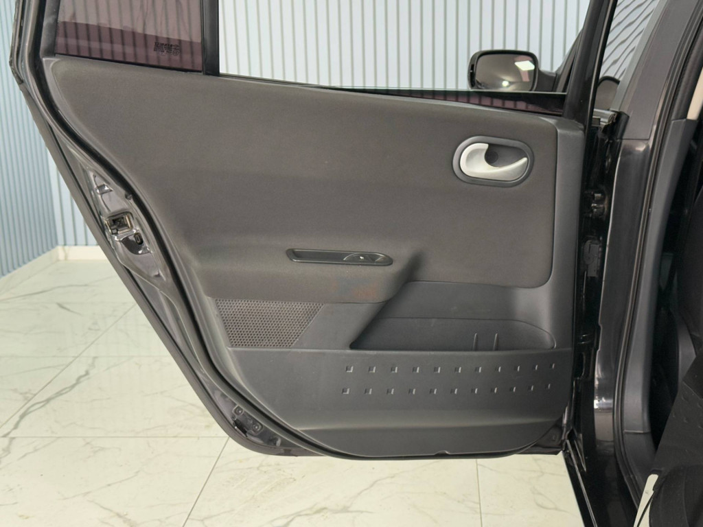Imagem do veículo RENAULT MEGANEGT DYN 16 2011