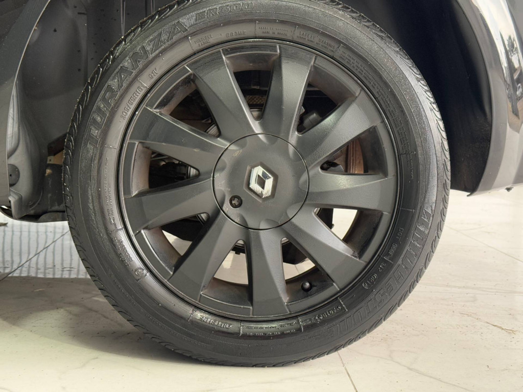 Imagem do veículo RENAULT MEGANEGT DYN 16 2011