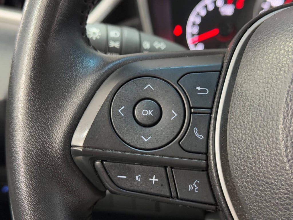 Imagem do veículo TOYOTA COROLLA XEI 20 2023