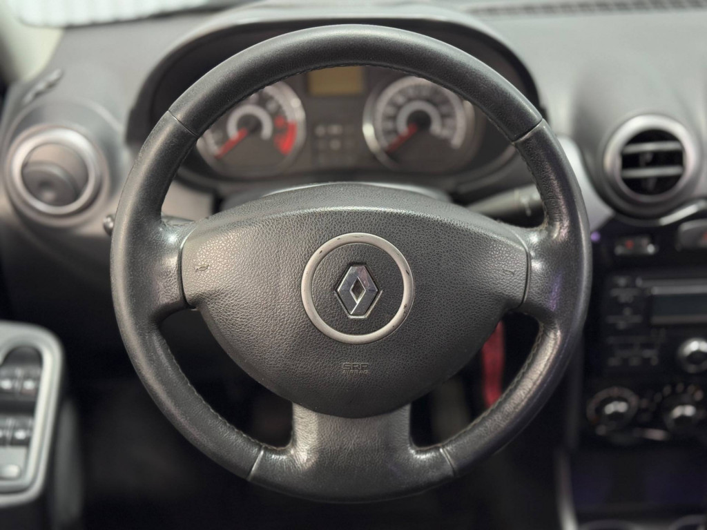 Imagem do veículo RENAULT LOGAN EXP 16 2012