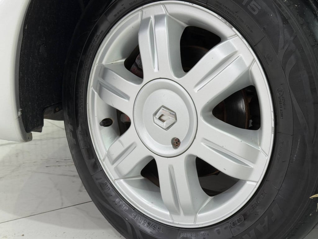 Imagem do veículo RENAULT LOGAN EXP 16 2012