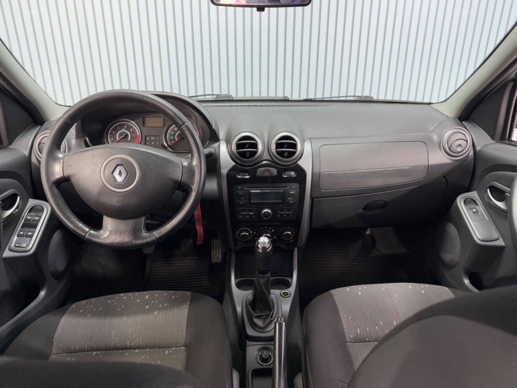 Imagem do veículo RENAULT LOGAN EXP 16 2012