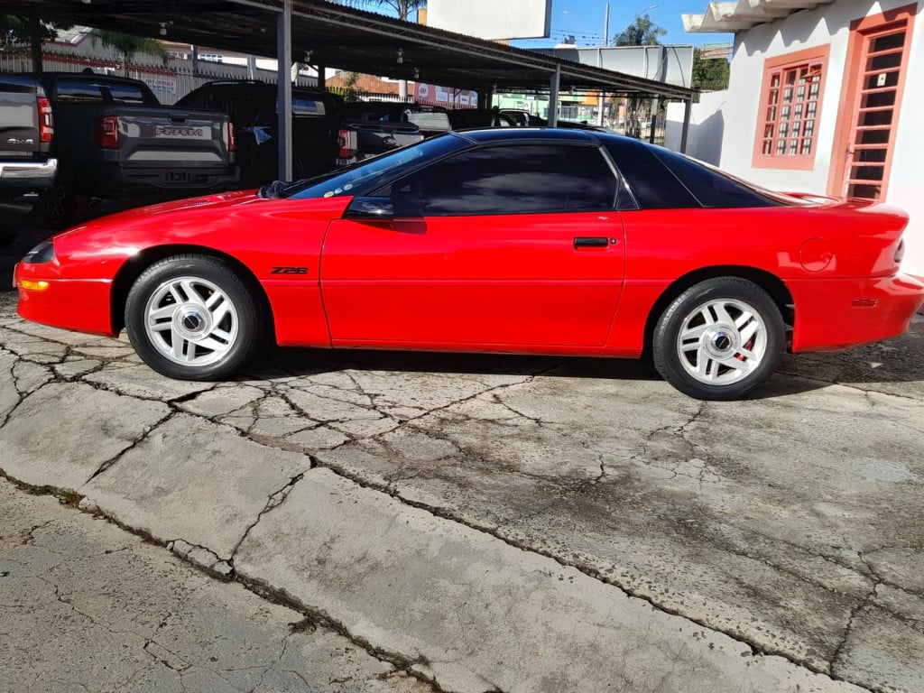 Imagem do veículo CHEVROLET CAMARO 5.0 Z-28 COUPÉ V8 GASOLINA 2P AUTOMÁTICO