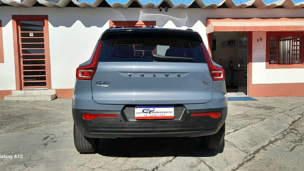 Imagem do veículo VOLVO XC40 2.0 T4 GASOLINA GEARTRONIC