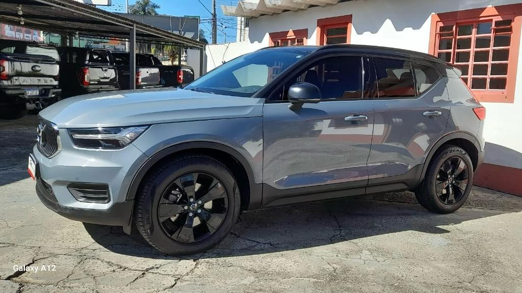 Imagem do veículo VOLVO XC40 2.0 T4 GASOLINA GEARTRONIC