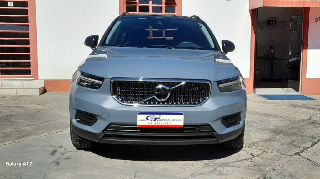 Imagem do veículo VOLVO XC40 2.0 T4 GASOLINA GEARTRONIC