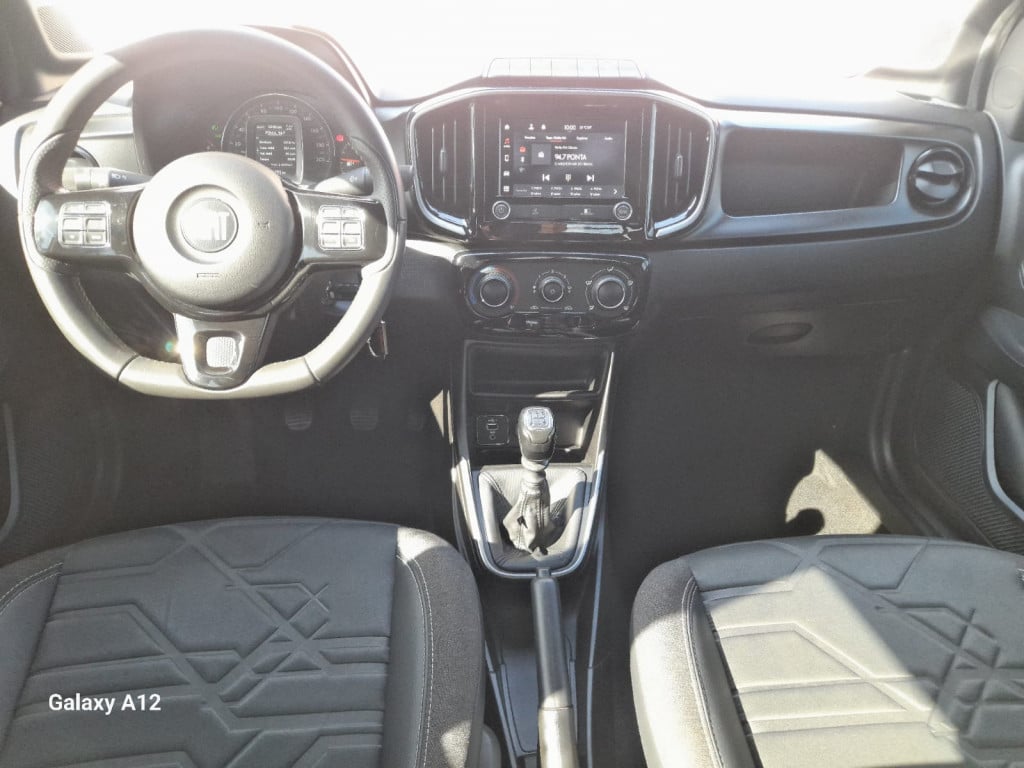 Imagem do veículo FIAT STRADA 1.3 FIREFLY FLEX VOLCANO CD MANUAL