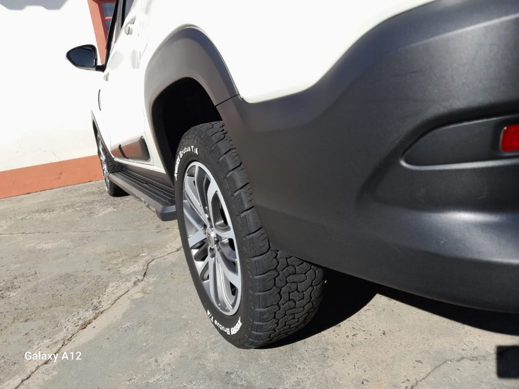 Imagem do veículo FIAT STRADA 1.3 FIREFLY FLEX VOLCANO CD MANUAL