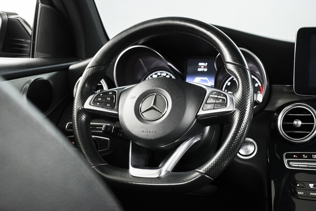 Imagem do veículo MERCEDES-BENZ GLC 250 2.0 CGI GASOLINA SPORT 4MATIC 9G-TRONIC