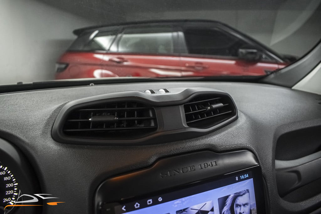 Imagem do veículo JEEP RENEGADE 1.8 16V FLEX 4P AUTOMÁTICO