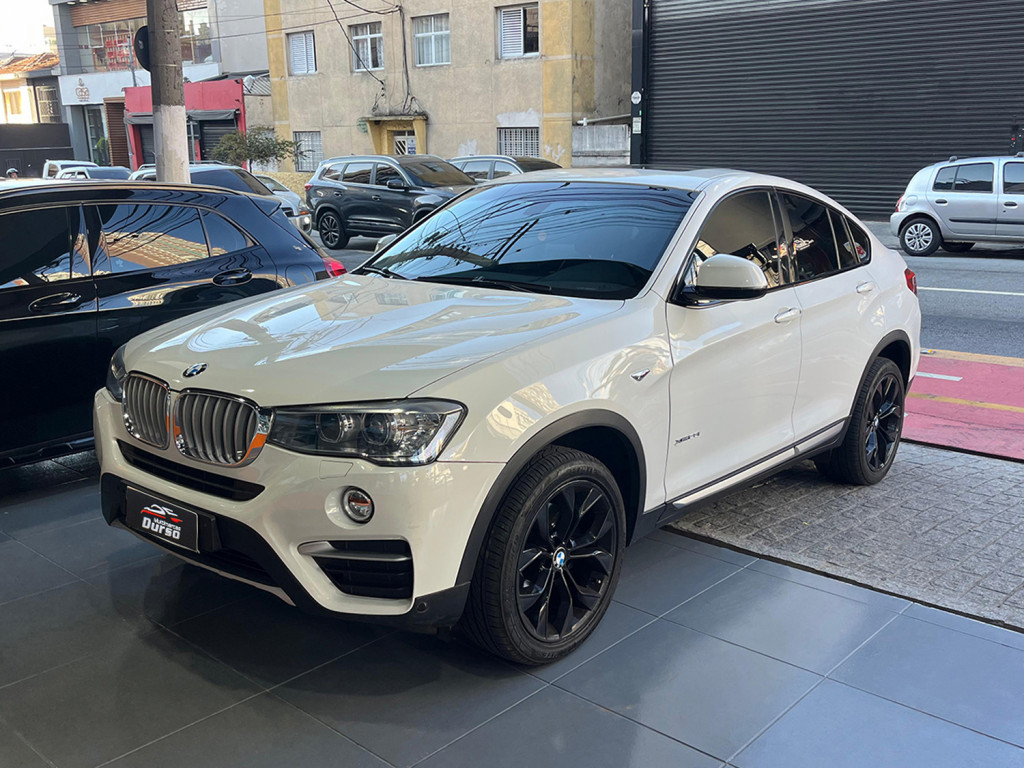 Imagem do veículo BMW X4 2.0 28I X LINE 4X4 16V TURBO GASOLINA 4P AUTOMÁTICO