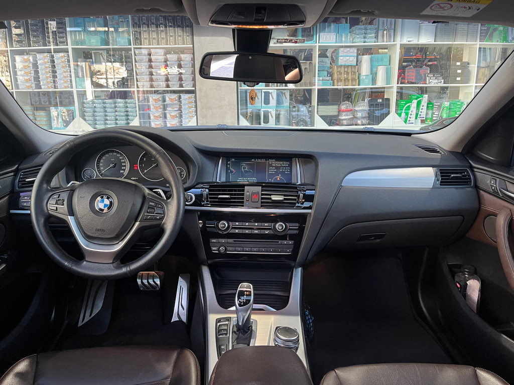 Imagem do veículo BMW X4 2.0 28I X LINE 4X4 16V TURBO GASOLINA 4P AUTOMÁTICO