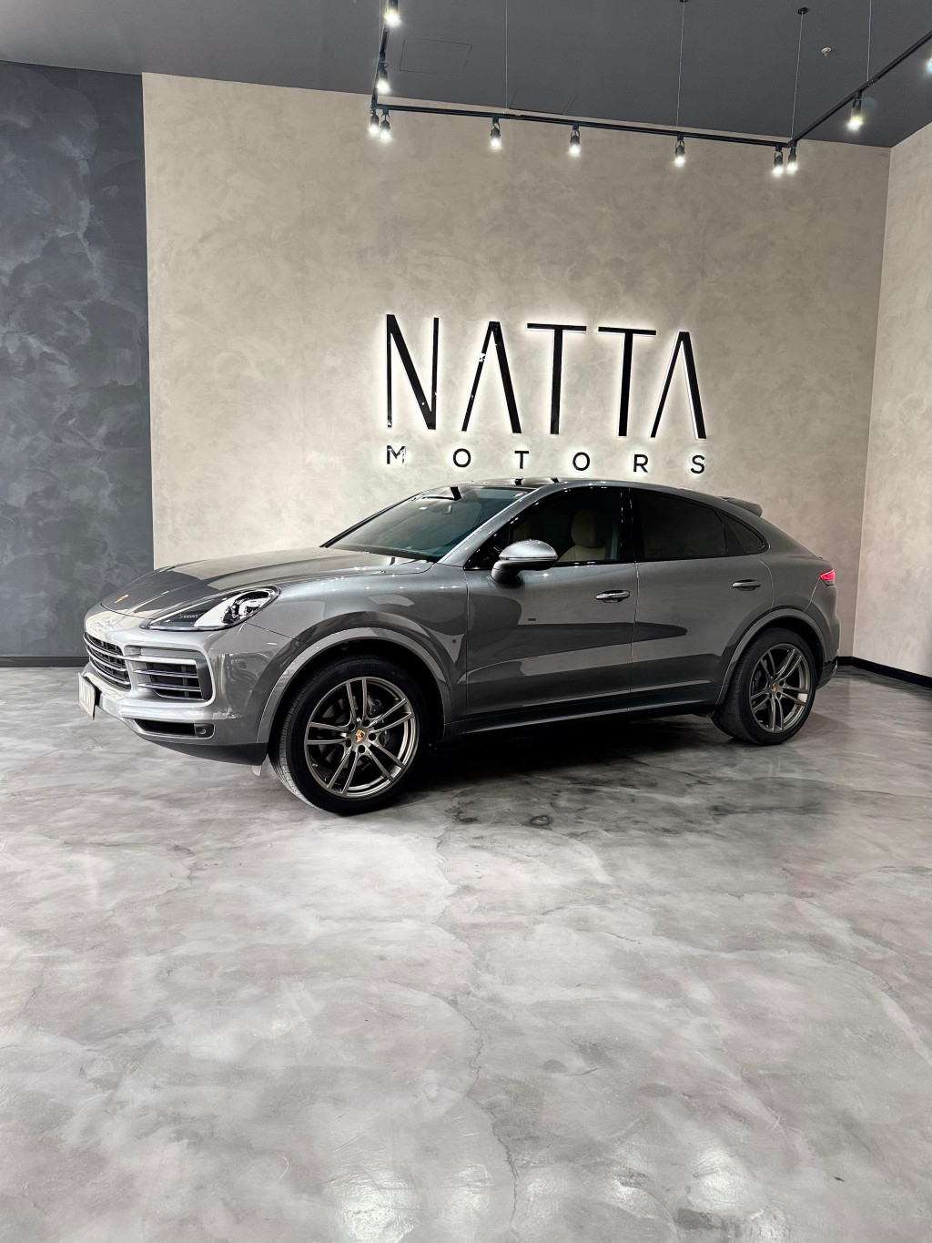 Imagem do veículo PORSCHE CAYENNE 3.0 V6 GASOLINA COUPÉ AWD TIPTRONIC S